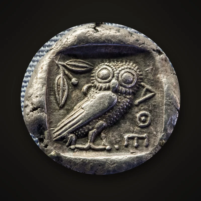Tétradrachme d’Athènes en argent, chouette et rameau d’olivier, revers